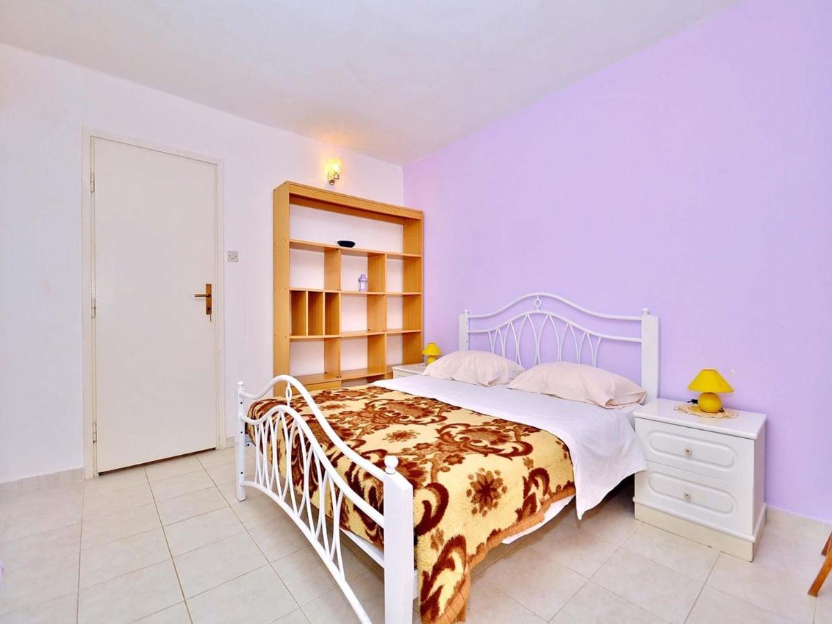 Apartments Miro 636 Ровин Екстериор снимка